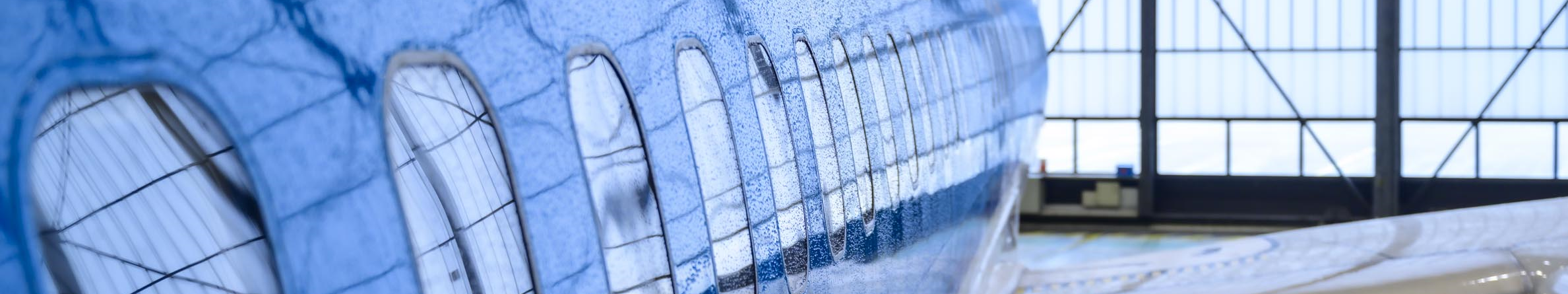 Vliegtuig weerspiegeling 2022